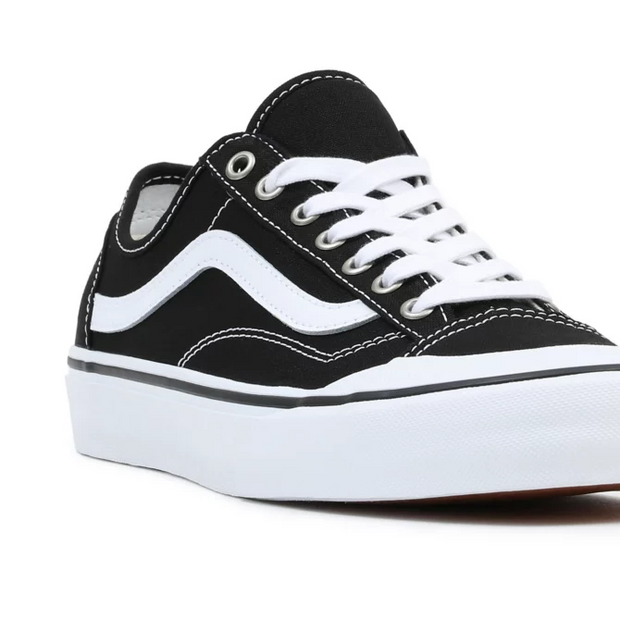 Style 36 Decon SF Shoes | Black/White - palvelukotilounatuuli